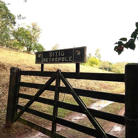 Sitio Metropole - Refugio Na Natureza Piraju Buitenkant foto