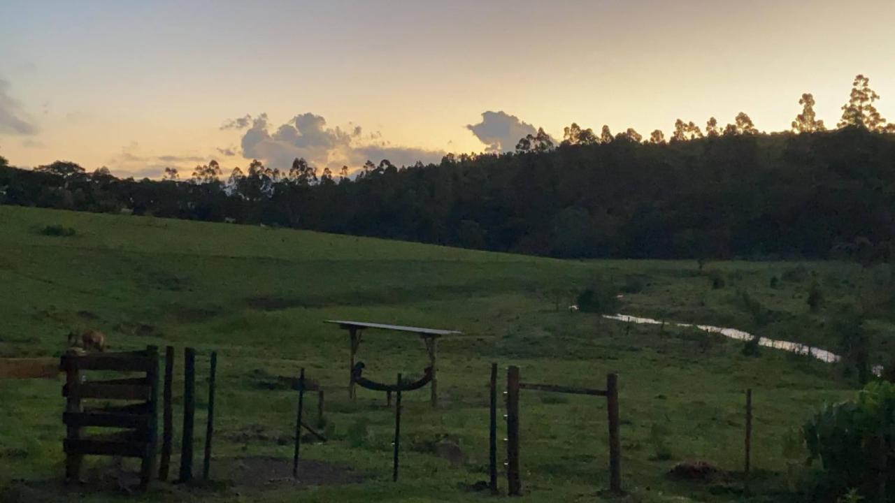 Sitio Metropole - Refugio Na Natureza Piraju Buitenkant foto